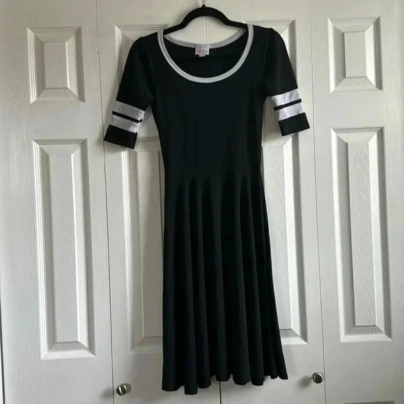 LuLaRoe Black Dress xxs - Picture 1 of 6